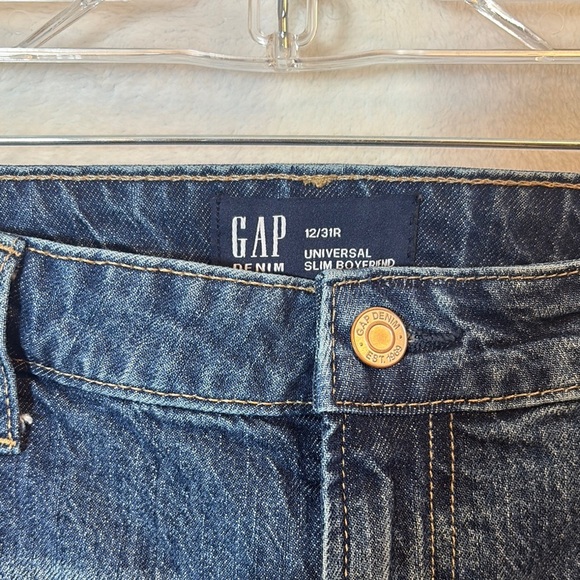 GAP Blue Boyfriend Jeans Relaxed Fit - Picture 3 of 10